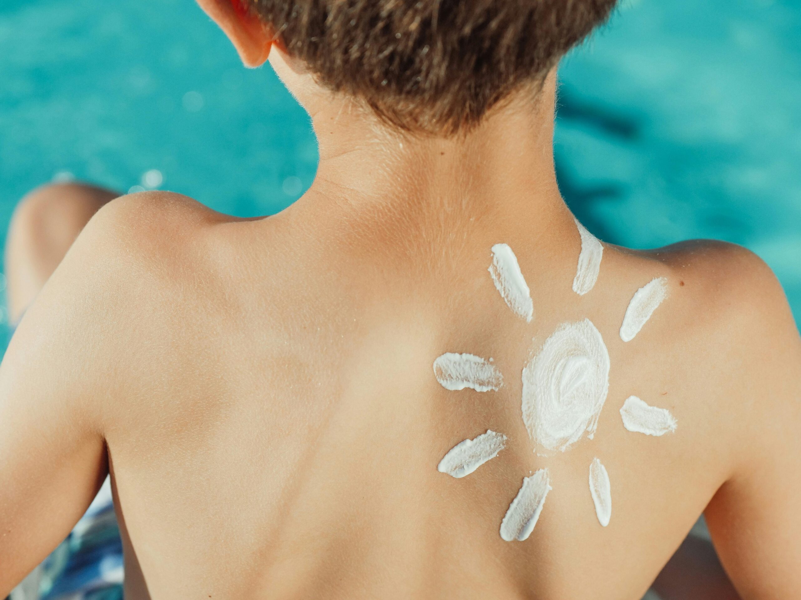 Dispelling the Myth: Applying Sunscreen is Harmful for Skin Health